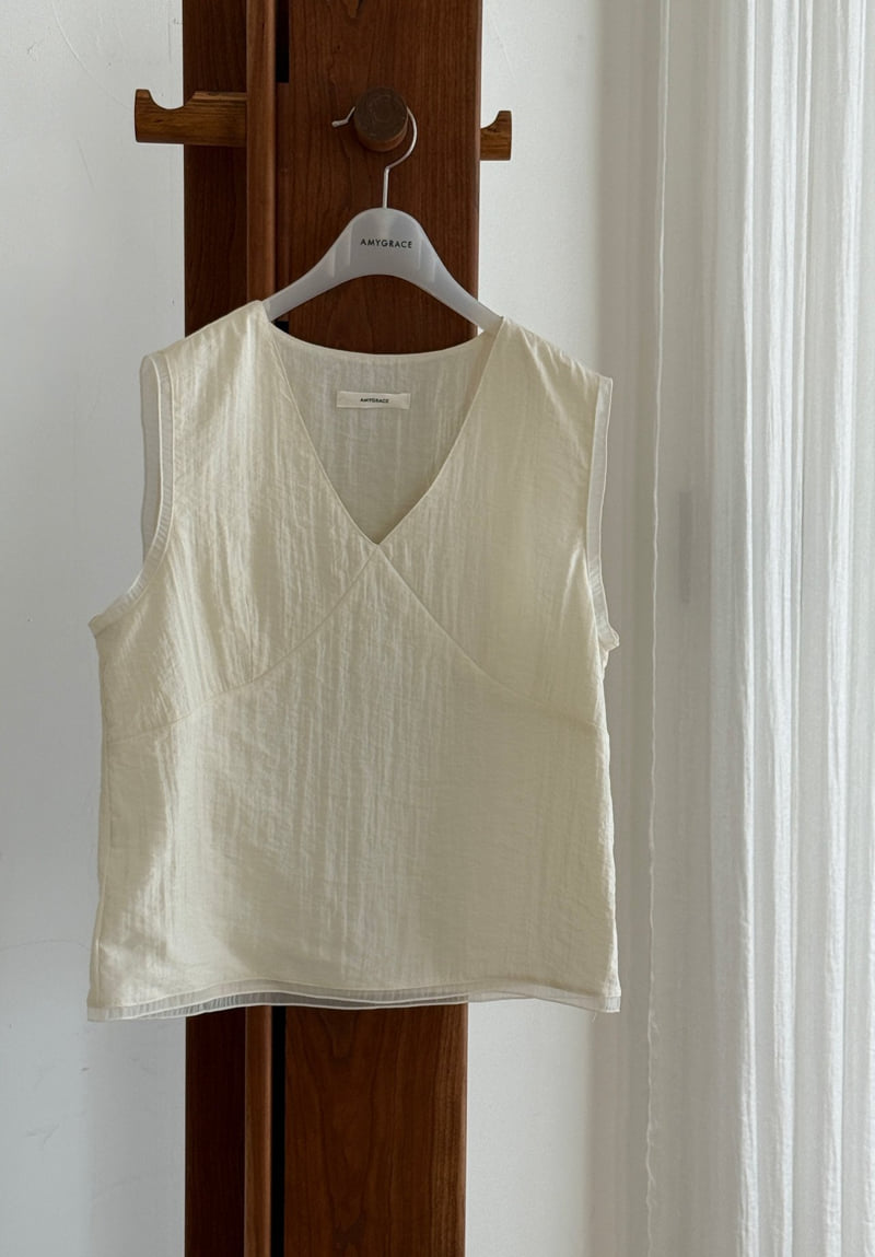 Amygrace - Korean Women Fashion - #momslook - Awesome V-Neck Blouse - 9