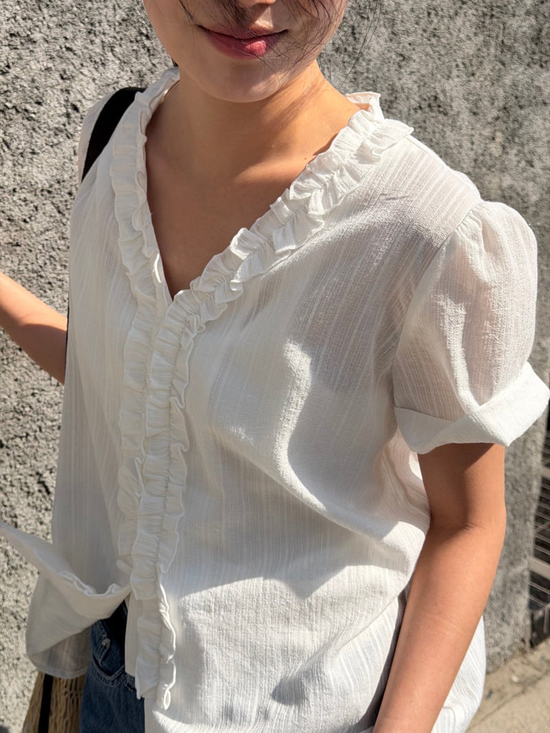 Amygrace - Korean Women Fashion - #shopsmall - Frill Blouse Scrunchie Set - 6