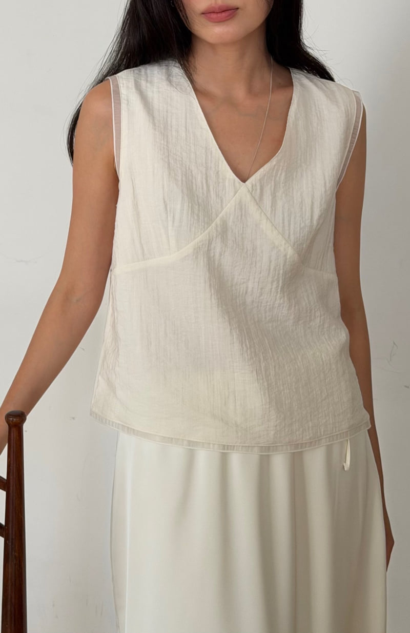 Amygrace - Korean Women Fashion - #romanticstyle - Awesome V-Neck Blouse - 4
