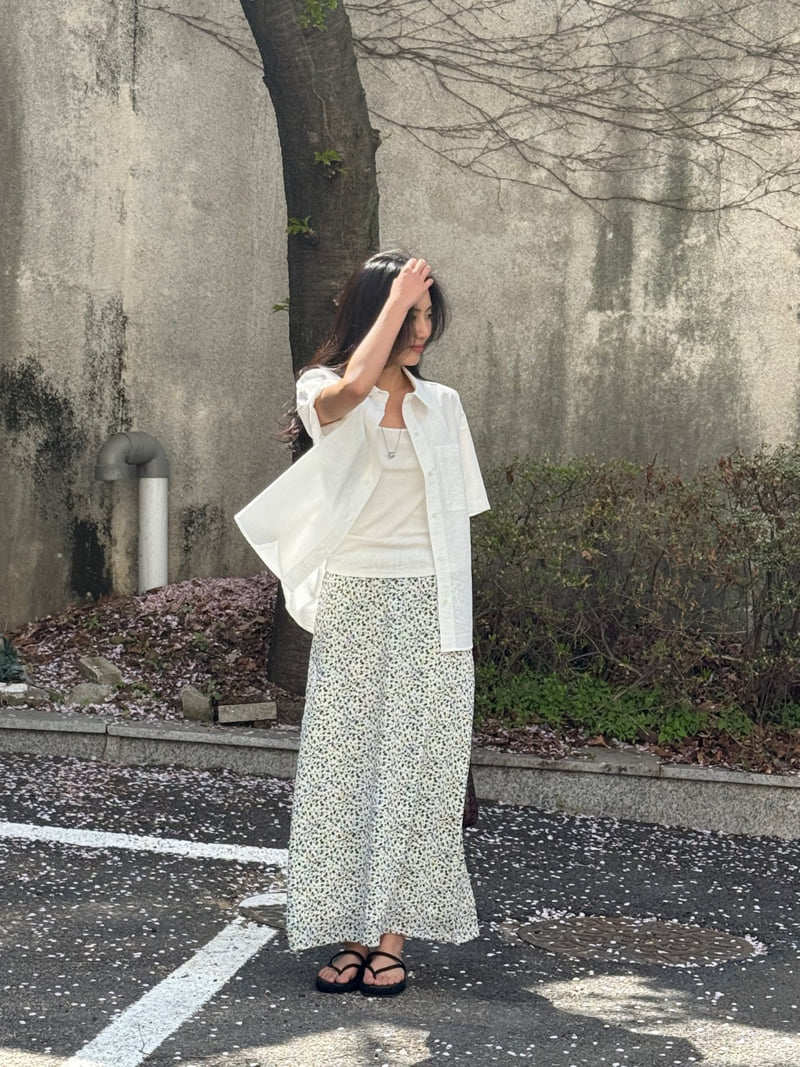 Amygrace - Korean Women Fashion - #vintageinspired - Floral Elastic-Waist Skirt - 4