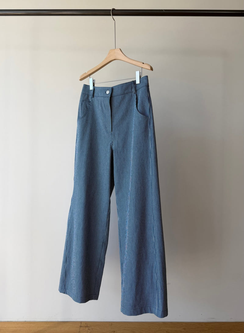 Amygrace - Korean Women Fashion - #vintagekidsstyle - Straight-Leg Striped Denim Pants