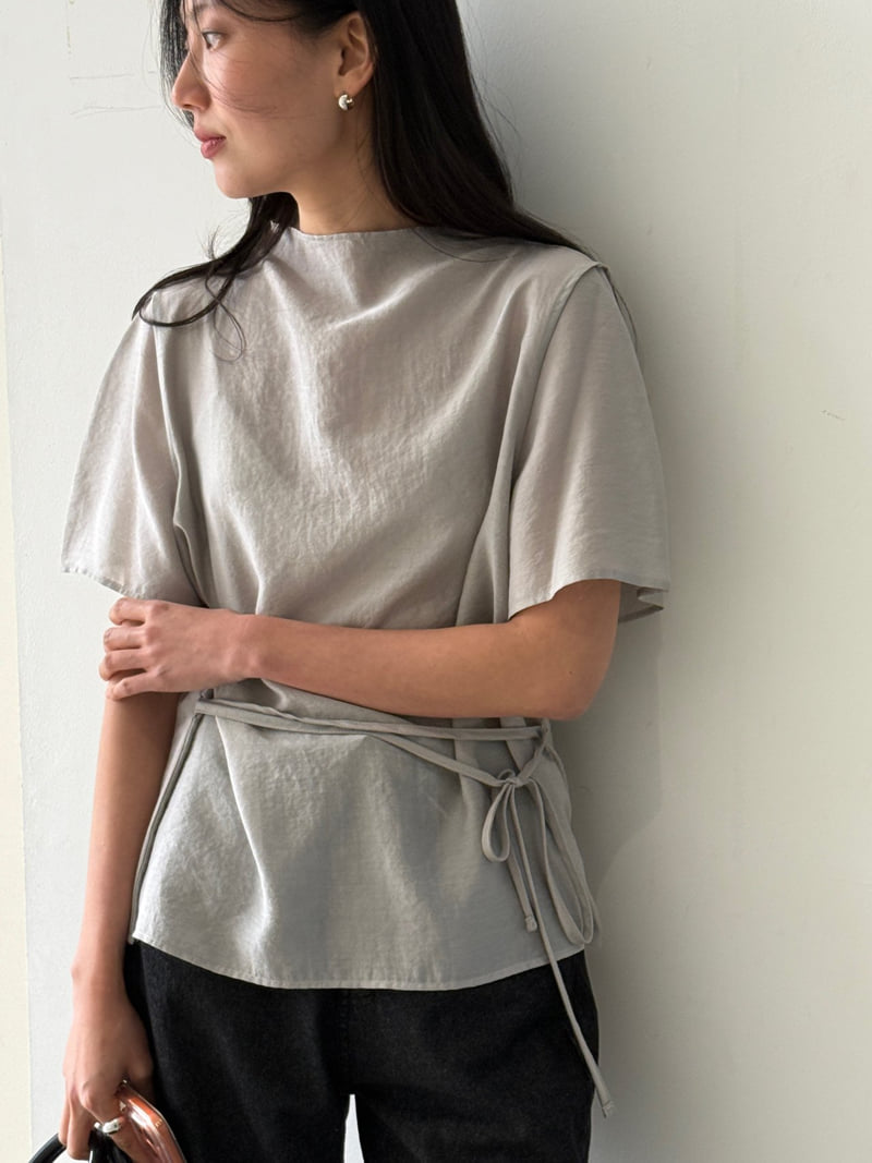 Amygrace - Korean Women Fashion - #womensfashion - Mock-Neck Short-Sleeve Blouse - 2