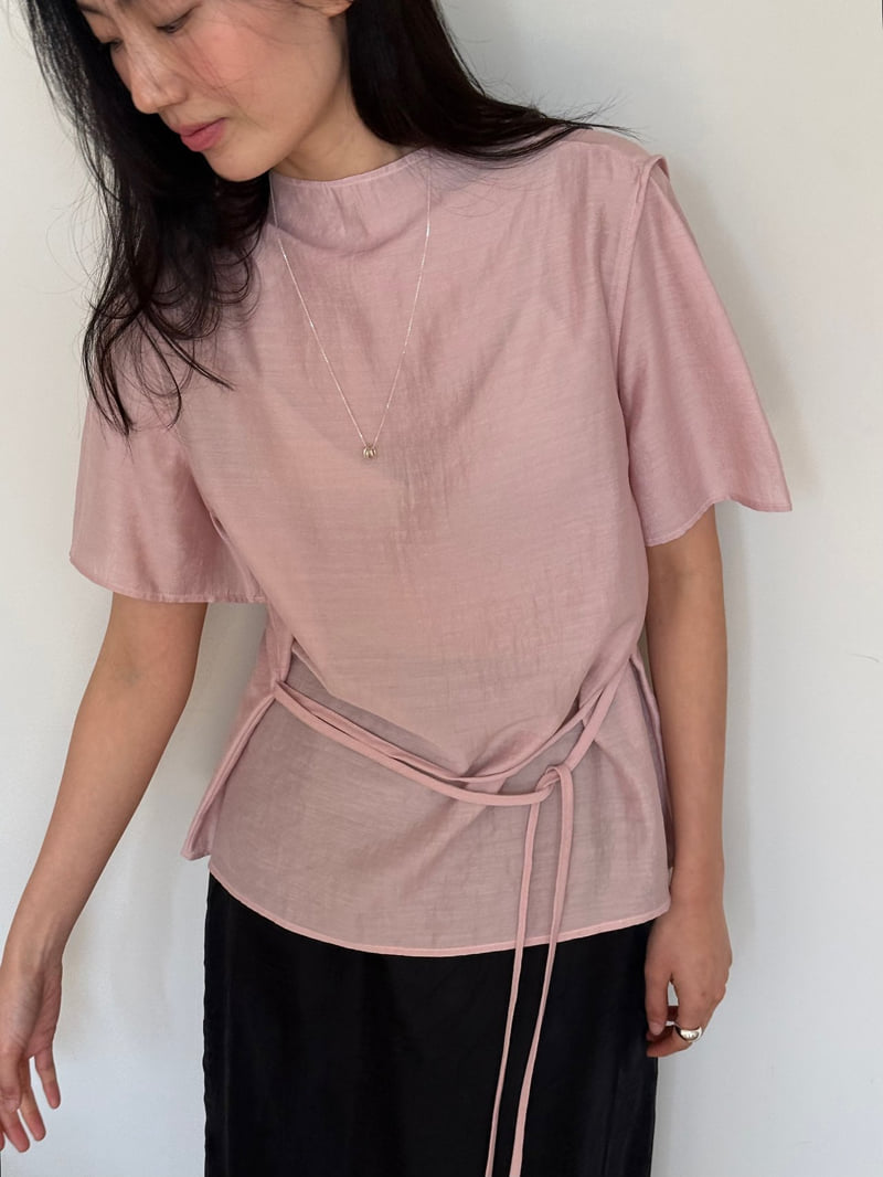 Amygrace - Korean Women Fashion - #momslook - Mock-Neck Short-Sleeve Blouse - 4
