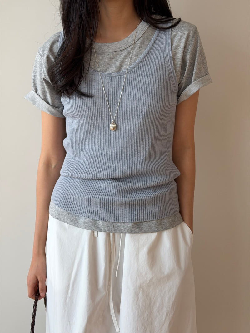Amygrace - Korean Women Fashion - #womensfashion - Pound Knit Sleeveless Top - 3