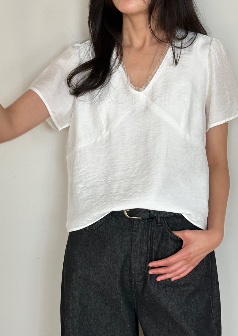 Amygrace - Korean Women Fashion - #womensfashion - Blossom V-Neck Blouse - 2