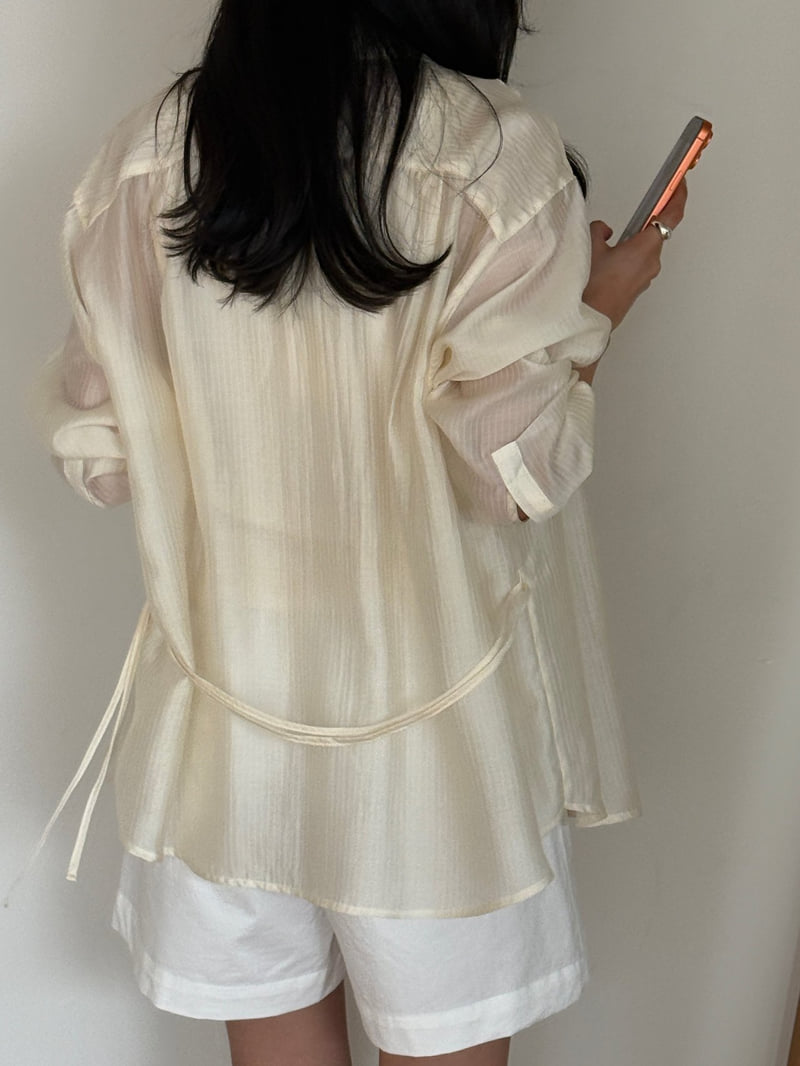 Amygrace - Korean Women Fashion - #womensfashion - Stitch Detail Blouse - 9