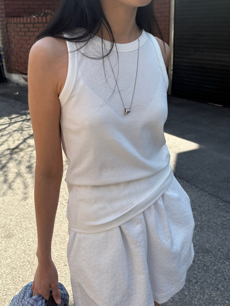 Amygrace - Korean Women Fashion - #momslook - Mingo Cotton Sleeveless Top - 4