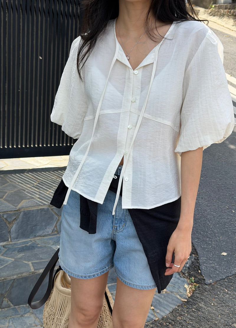 Amygrace - Korean Women Fashion - #womensfashion - Bell Puff Blouse - 5