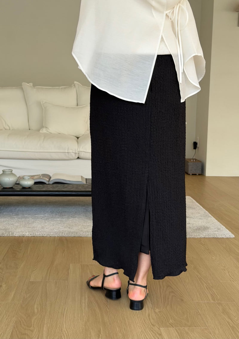 Amygrace - Korean Women Fashion - #womensfashion - Embossed Skirt - 7
