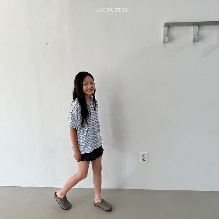 Andbutter - Korean Children Fashion - #childofig - Summer V-Neck Tee - 4