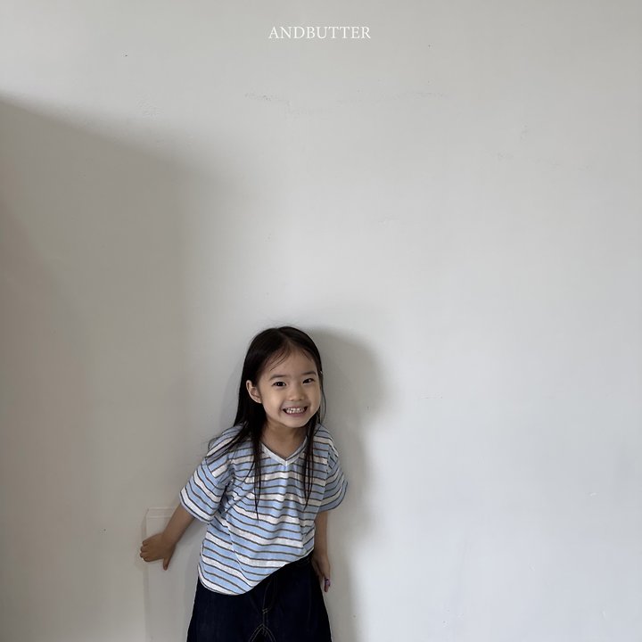 Andbutter - Korean Children Fashion - #designkidswear - Summer V-Neck Tee - 5
