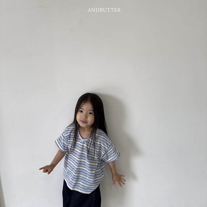 Andbutter - Korean Children Fashion - #discoveringself - Summer V-Neck Tee - 6