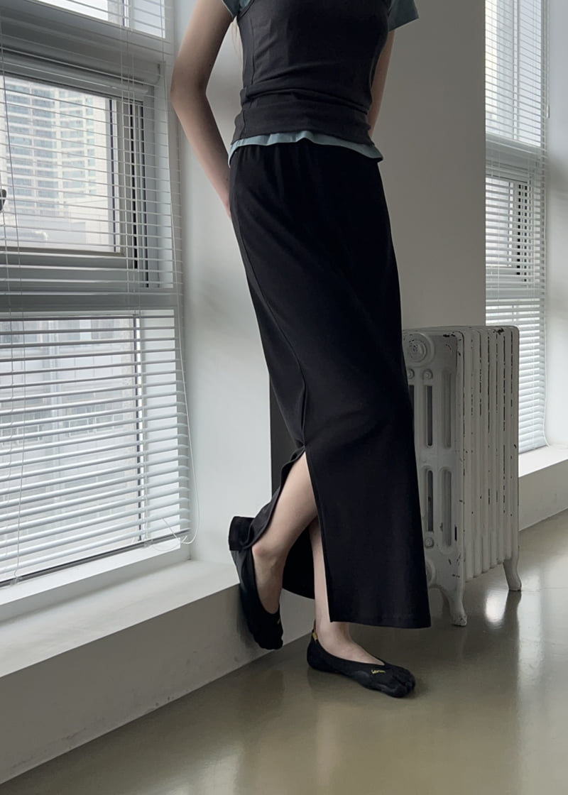 Another Avenue - Korean Women Fashion - #restrostyle - Slit Long Skirt - 5