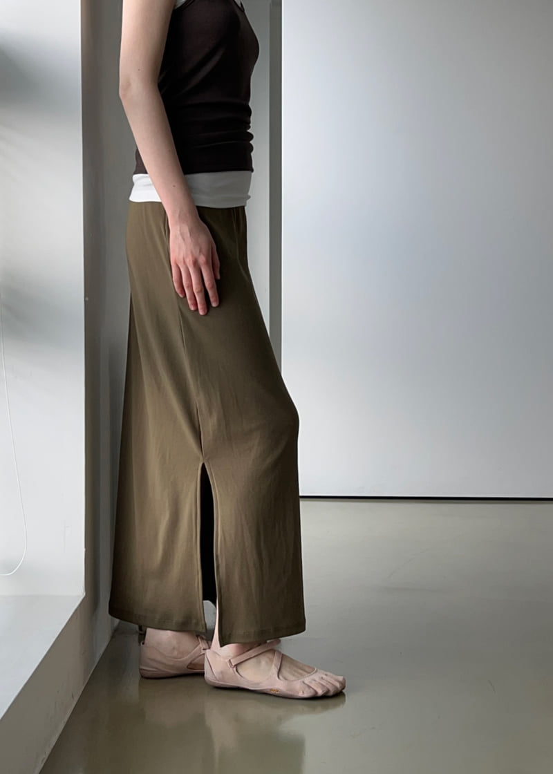 Another Avenue - Korean Women Fashion - #thelittlethings - Slit Long Skirt - 9