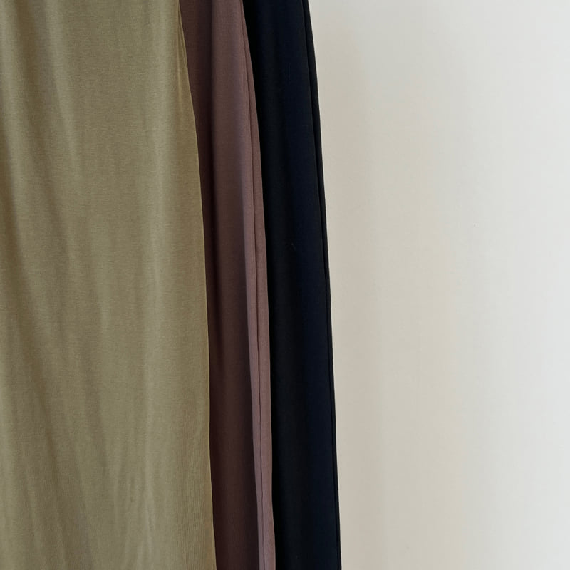 Another Avenue - Korean Women Fashion - #vintageinspired - Slit Long Skirt - 2