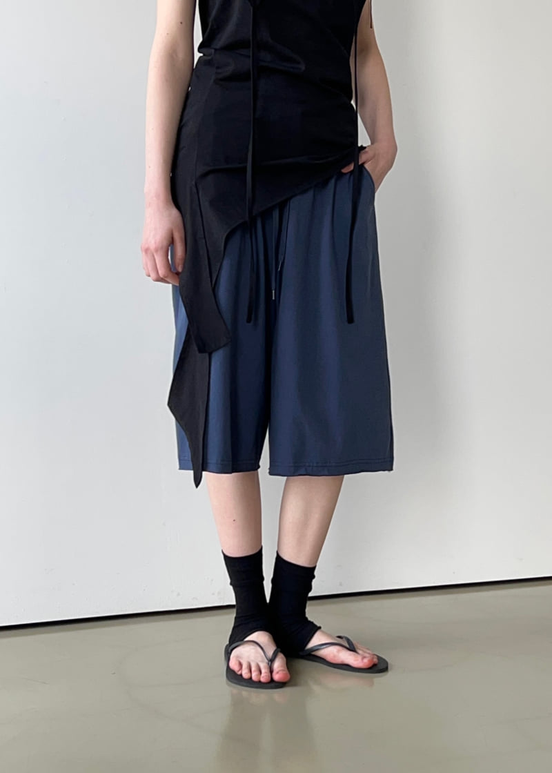 Another Avenue - Korean Women Fashion - #womensfashion - Wide Bermuda Pants - 10