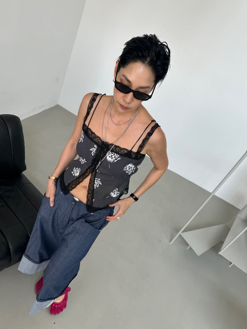 Auver_Fit - Korean Women Fashion - #momslook - Rose Bustier Sleeveless Top - 5