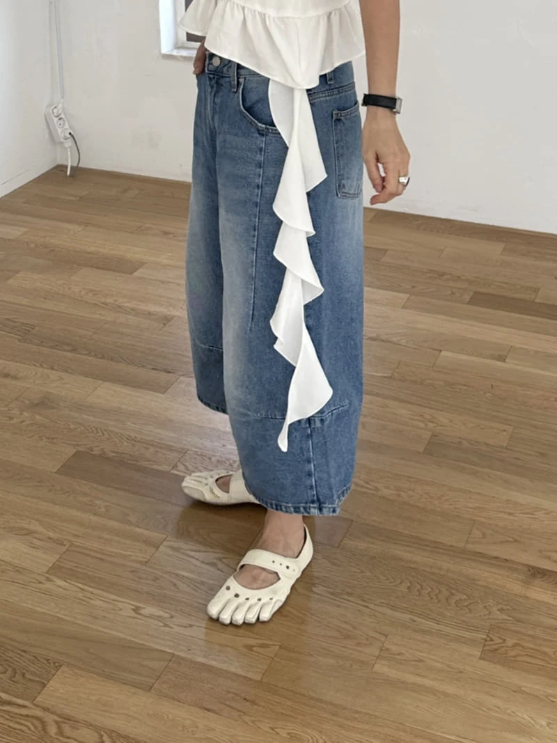 Auver_Fit - Korean Women Fashion - #womensfashion - Bermuda Pintuck Denim Pants - 7
