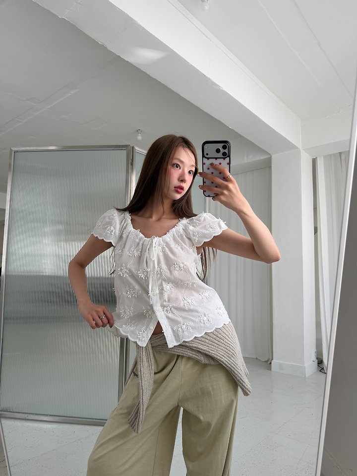 Baguette - Korean Women Fashion - #momslook - Motif Blouse - 12
