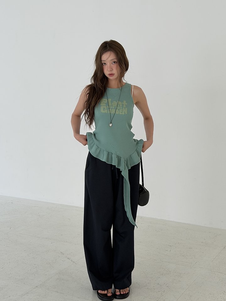 Baguette - Korean Women Fashion - #womensfashion - Plant Sleeveless Top - 4