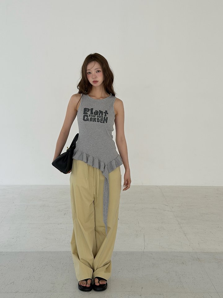 Baguette - Korean Women Fashion - #momslook - Plant Sleeveless Top - 8