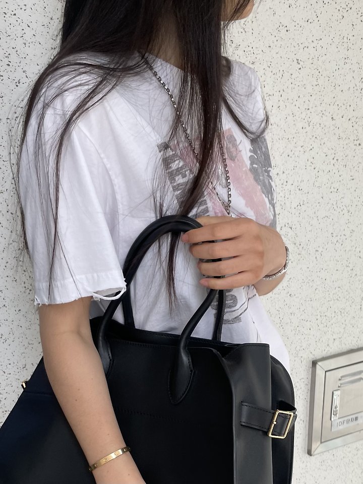 Baguette - Korean Women Fashion - #momslook - Alex Vintage Tee - 10