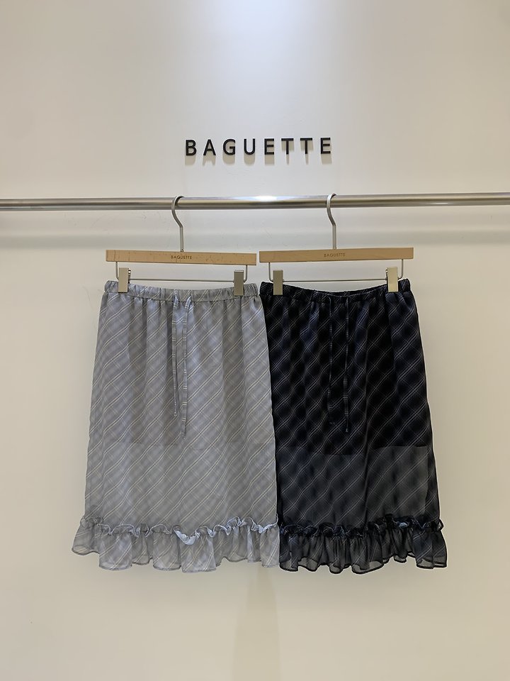 Baguette - Korean Women Fashion - #momslook - Check Frill Skirt
