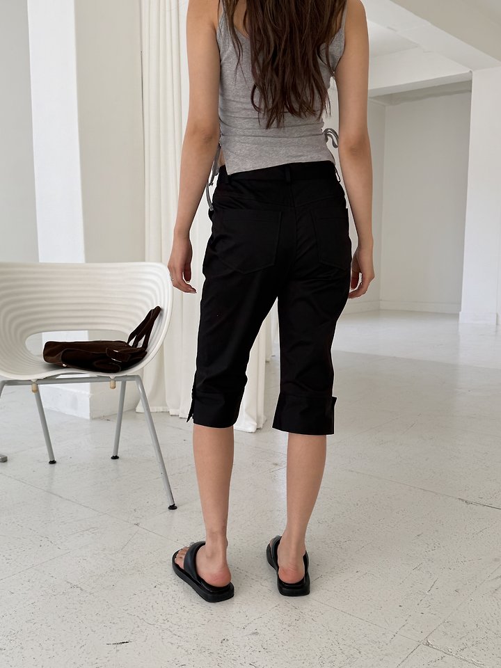 Baguette - Korean Women Fashion - #thatsdarling - Capri Button Pants - 5