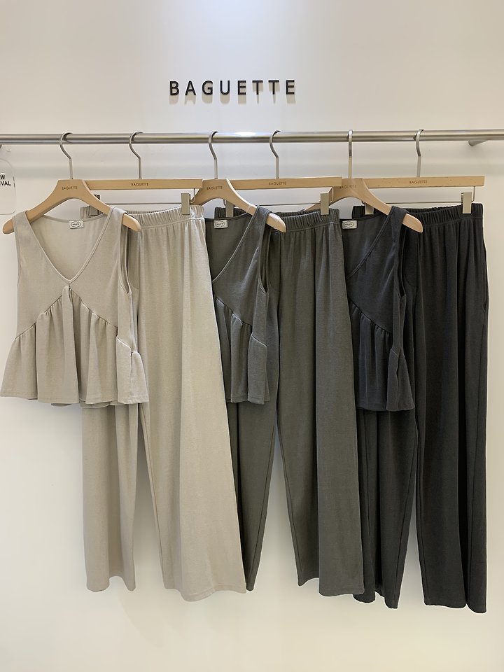 Baguette - Korean Women Fashion - #womensfashion - Lauren Ribbed Set (Sleeveless Top + Pants)