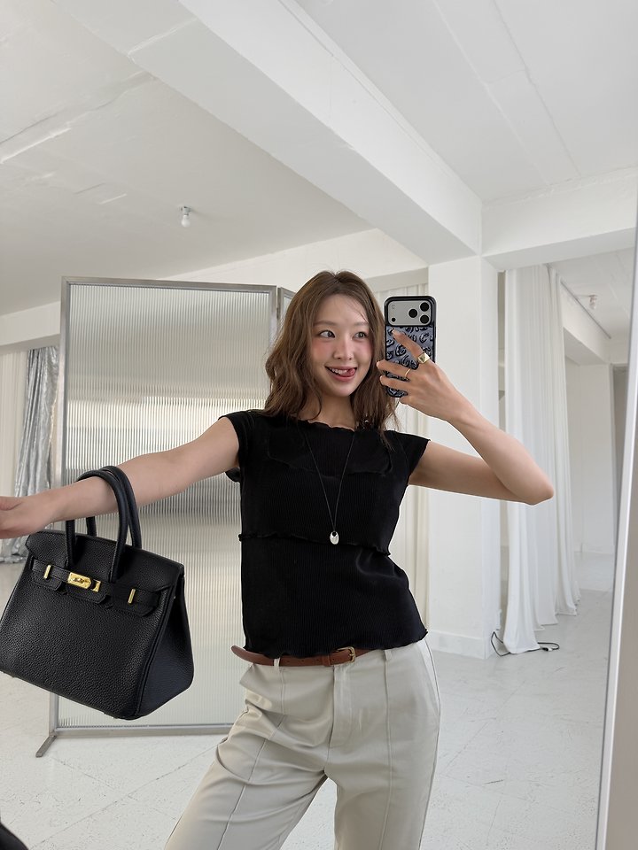 Baguette - Korean Women Fashion - #momslook - Wave Tee - 4