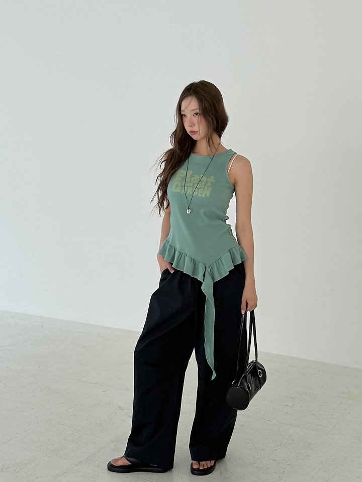 Baguette - Korean Women Fashion - #womensfashion - Plant Sleeveless Top - 5