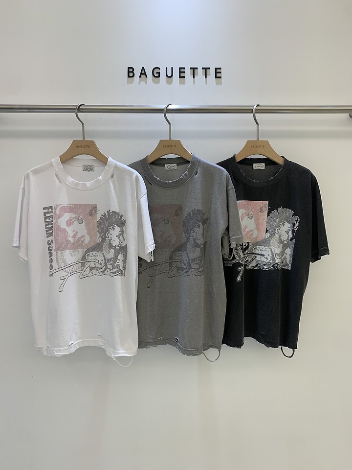 Baguette - Korean Women Fashion - #womensfashion - Alex Vintage Tee