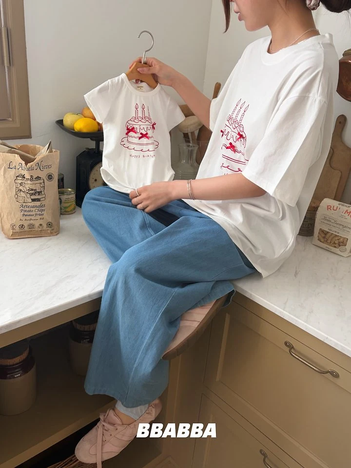 Bbabba - Korean Women Fashion - #momslook - Cake Tee (Mom) - 3