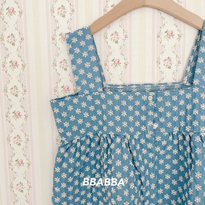 Bbabba - Korean Women Fashion - #momslook - Denim Floral Bustier (Mom) - 10