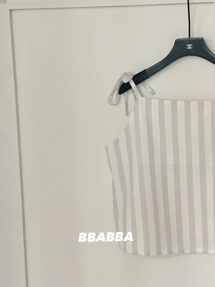 Bbabba - Korean Women Fashion - #restrostyle - Peanut Blouse (Mom) - 5
