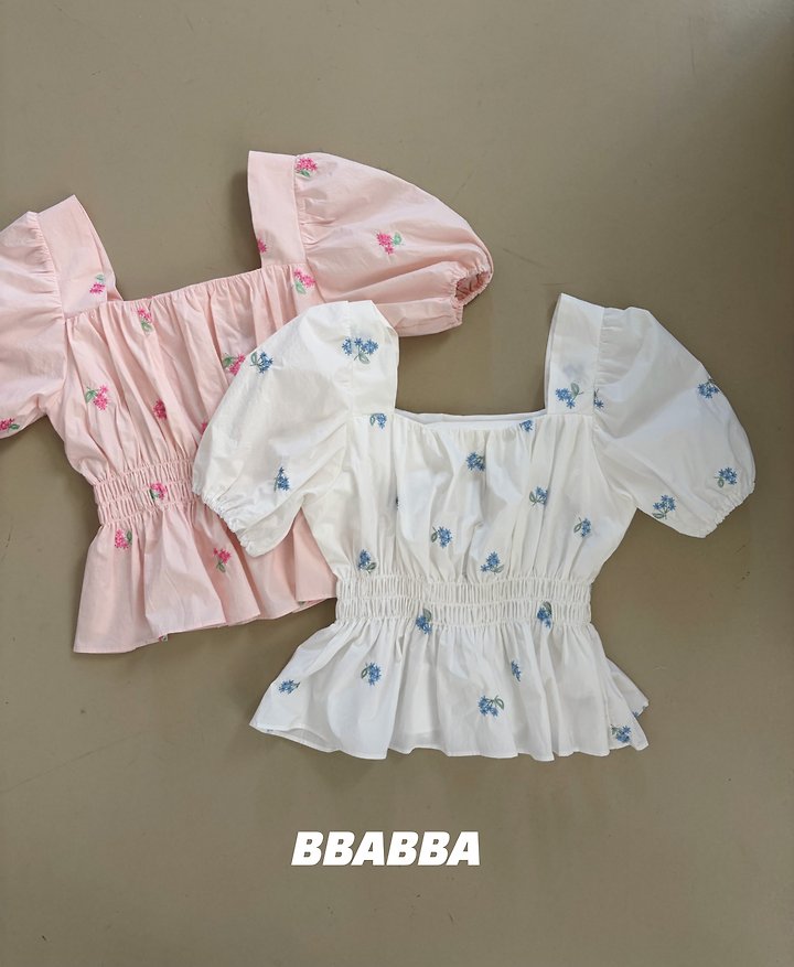 Bbabba - Korean Women Fashion - #vintagekidsstyle - Violet Floral Embroidered Blouse (Mom) - 12