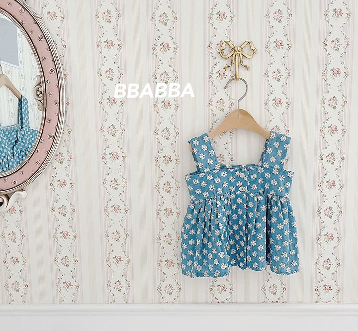 Bbabba - Korean Women Fashion - #womensfashion - Denim Floral Bustier (Mom) - 11