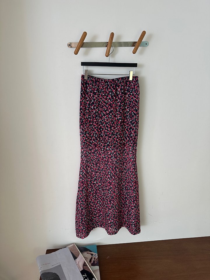 Chavi - Korean Women Fashion - #momslook - Collar Floral Lace Skirt - 2