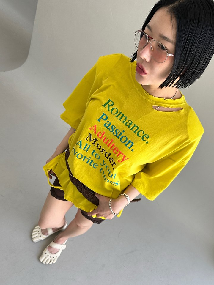 Chavi - Korean Women Fashion - #momslook - Romance Distressed Tee - 12
