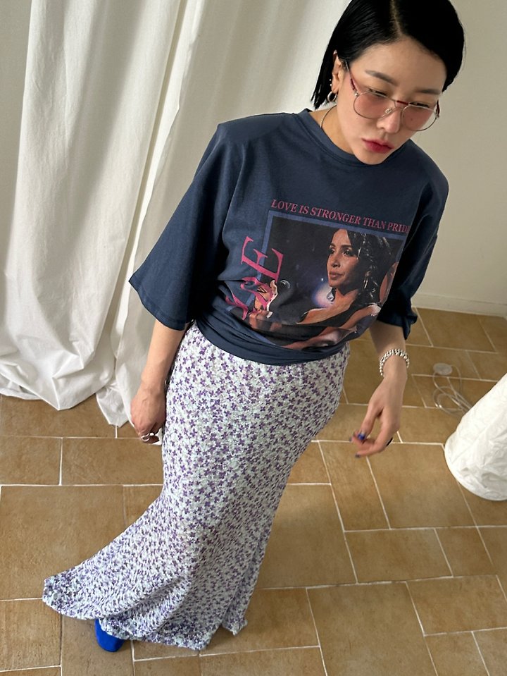 Chavi - Korean Women Fashion - #restrostyle - Pig Shade Tee - 11