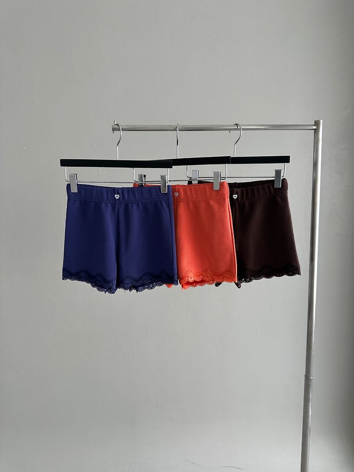Chavi - Korean Women Fashion - #thatsdarling - Waffle Shorts