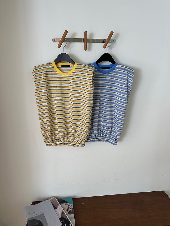 Chavi - Korean Women Fashion - #womensfashion - Candy Stripe Sleeveless Top - 4