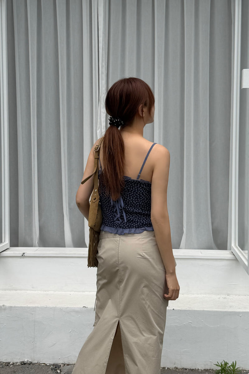 Connaught - Korean Women Fashion - #momslook - Mini Flower Top - 9