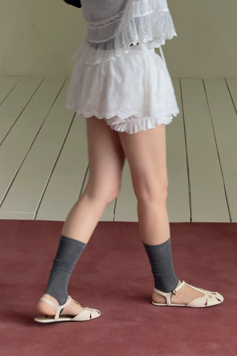 Connaught - Korean Women Fashion - #momslook - Rico Lace Shorts