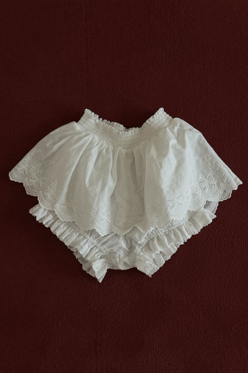 Connaught - Korean Women Fashion - #momslook - Rico Lace Shorts - 2