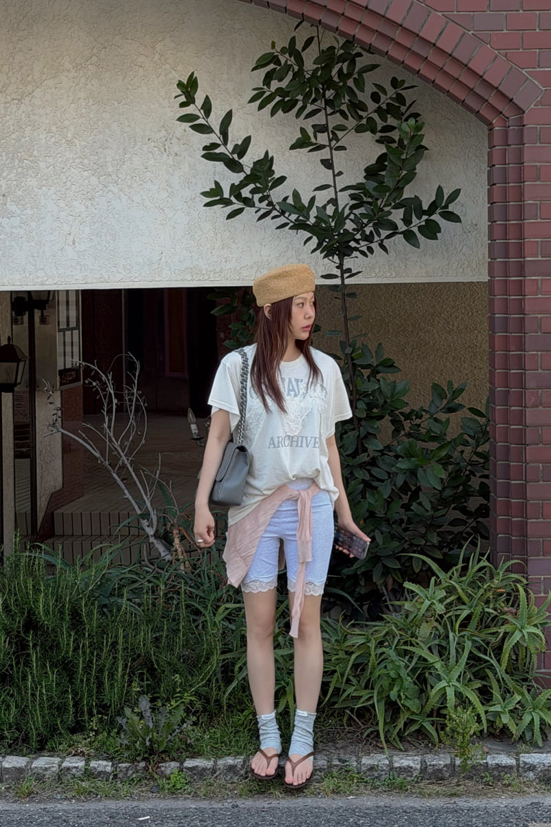 Connaught - Korean Women Fashion - #romanticstyle - CNT Stella Tee - 2