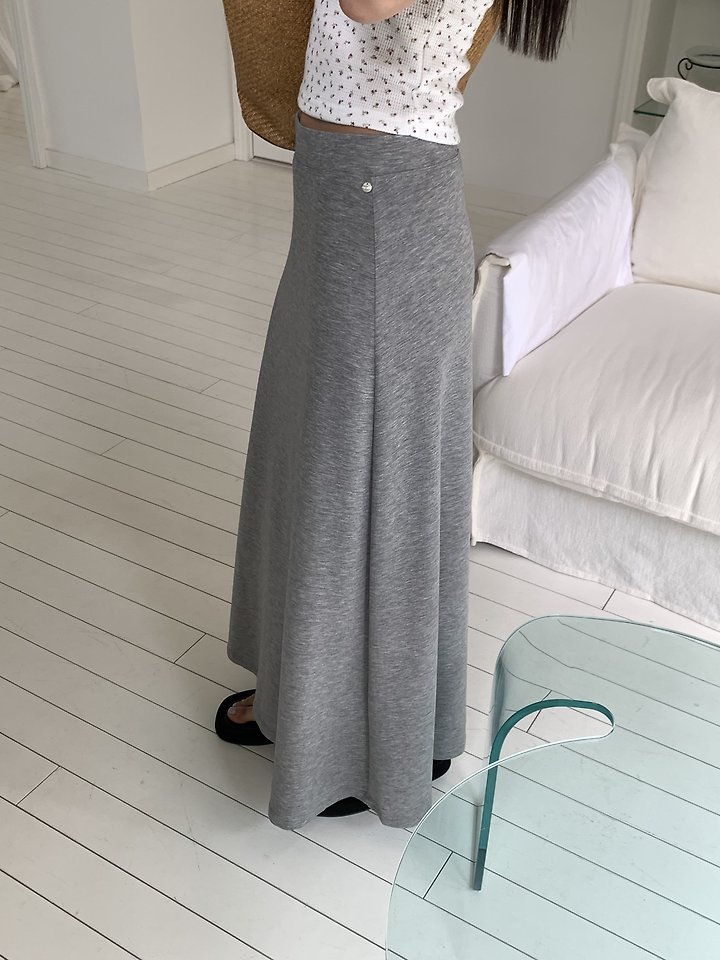 Cranae - Korean Women Fashion - #momslook - Slim A-Line Skirt - 2