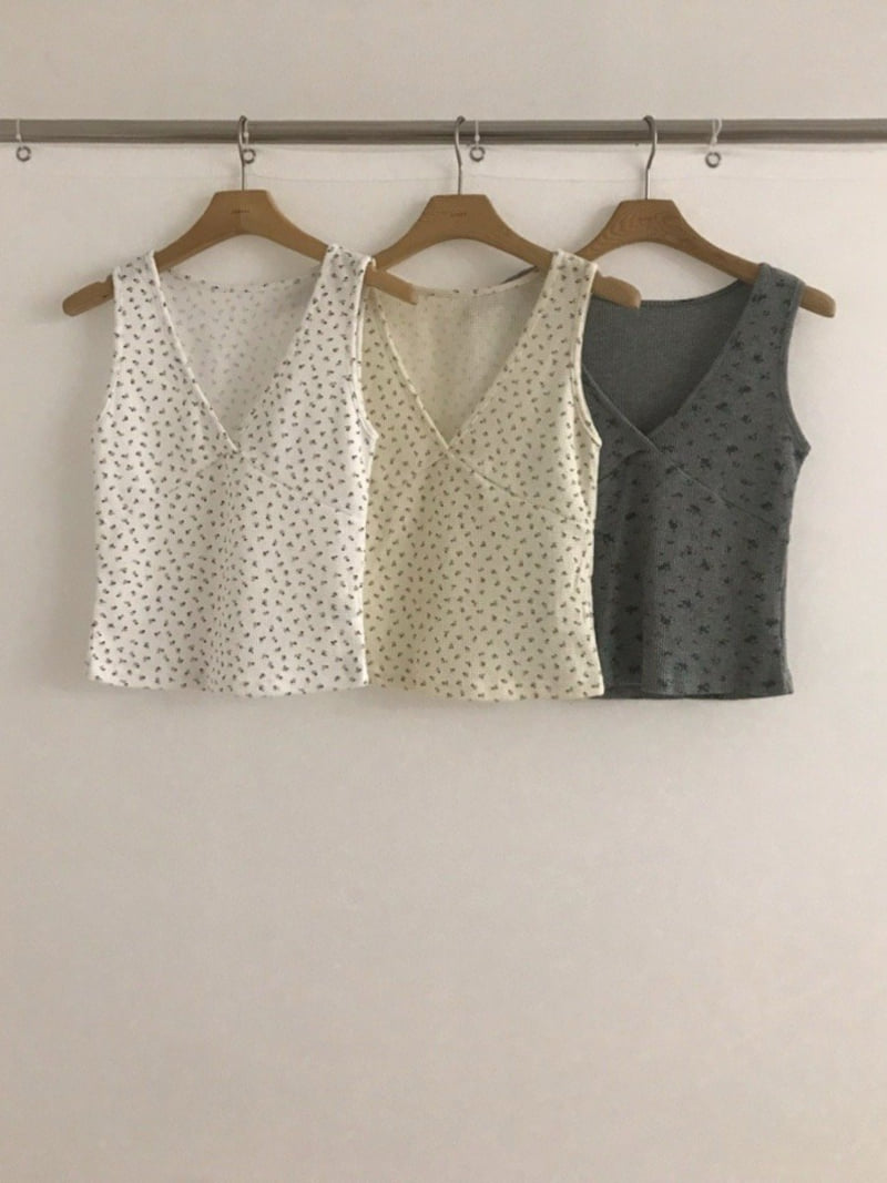 Cranae - Korean Women Fashion - #momslook - Wrap V-Neck Slim-Fit Sleeveless Top