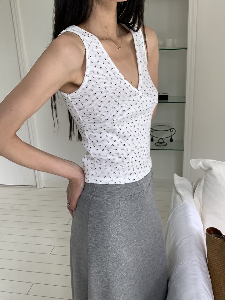 Cranae - Korean Women Fashion - #momslook - Wrap V-Neck Slim-Fit Sleeveless Top - 11