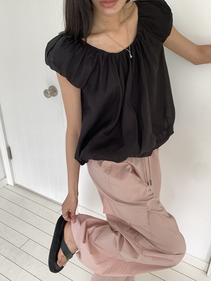 Cranae - Korean Women Fashion - #momslook - Shirred Puff Blouse - 3